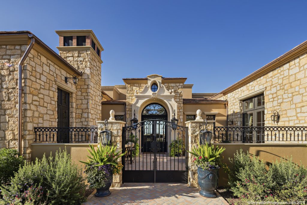 010_Front Entry